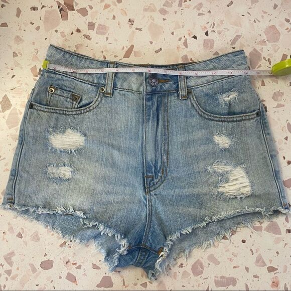 BDG High Rise Dree Cheeky Jean Shorts - Picture 9 of 15